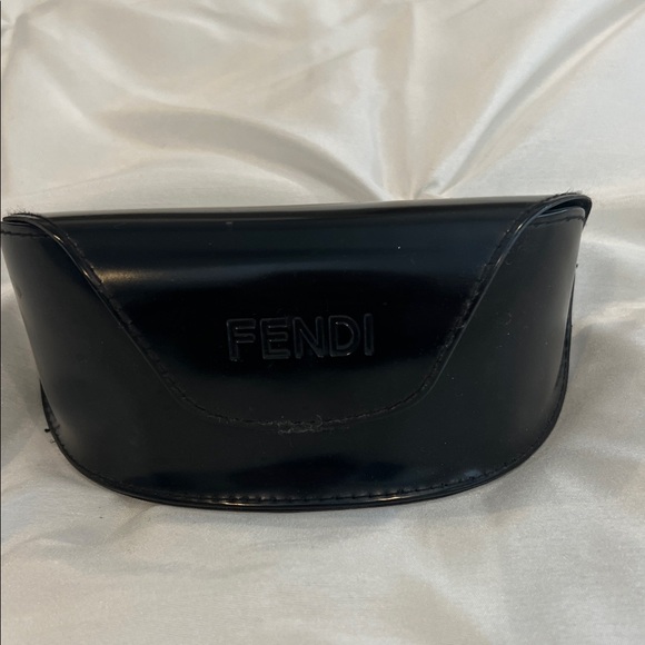 Fendi Soft Glossy Black Eyewear Case - Picture 1 of 5